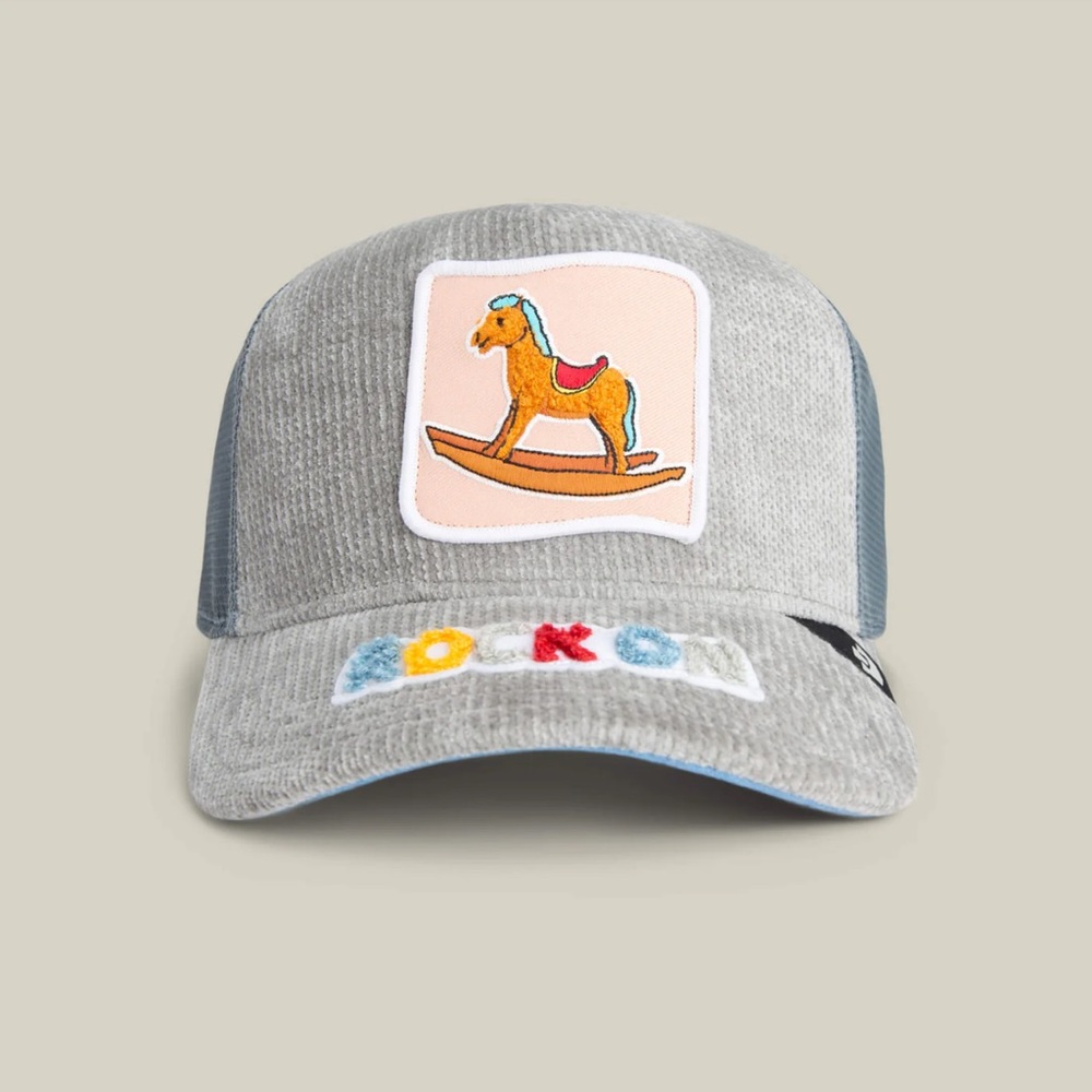 Goorin bros. HOBBY HORSE fun trucker hat NWT